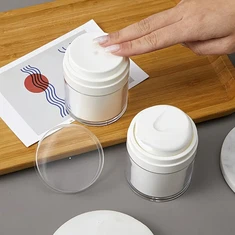 100 মিলি প্রসাধনী জার